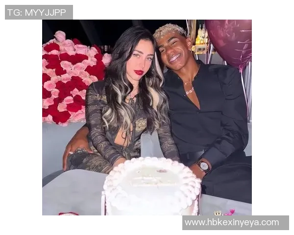 足球与娱乐圈的完美结合盘点那些既是球星又是女明星的女性人物